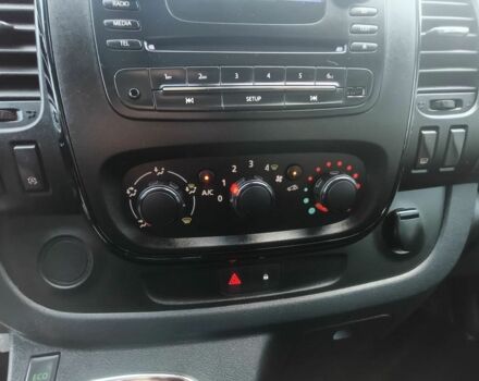 Белый Опель Виваро, объемом двигателя 1.6 л и пробегом 136 тыс. км за 11000 $, фото 16 на Automoto.ua