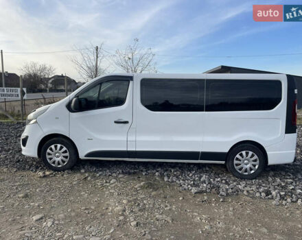 Белый Опель Виваро, объемом двигателя 1.6 л и пробегом 266 тыс. км за 12999 $, фото 8 на Automoto.ua