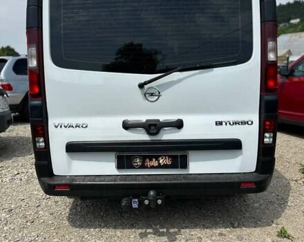 Белый Опель Виваро, объемом двигателя 1.6 л и пробегом 348 тыс. км за 15899 $, фото 4 на Automoto.ua
