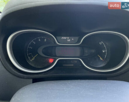 Белый Опель Виваро, объемом двигателя 1.6 л и пробегом 264 тыс. км за 14400 $, фото 14 на Automoto.ua