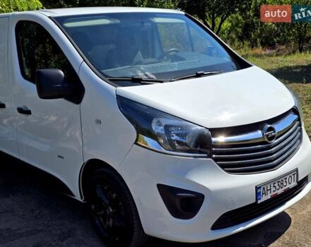 Белый Опель Виваро, объемом двигателя 1.6 л и пробегом 160 тыс. км за 14500 $, фото 5 на Automoto.ua