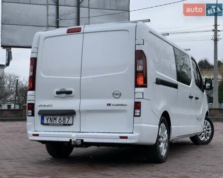 Белый Опель Виваро, объемом двигателя 1.6 л и пробегом 189 тыс. км за 17950 $, фото 15 на Automoto.ua
