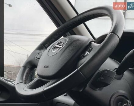 Белый Опель Виваро, объемом двигателя 1.6 л и пробегом 189 тыс. км за 17950 $, фото 23 на Automoto.ua