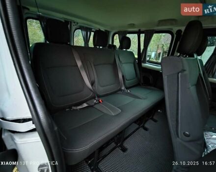 Белый Опель Виваро, объемом двигателя 1.6 л и пробегом 254 тыс. км за 16999 $, фото 9 на Automoto.ua