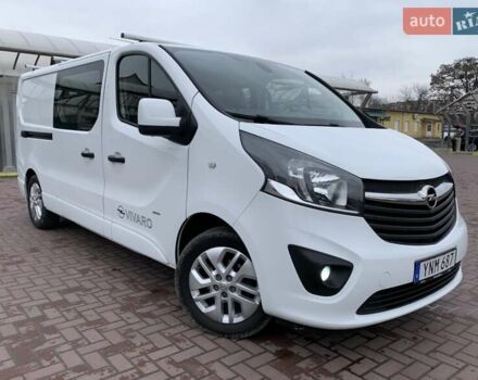Белый Опель Виваро, объемом двигателя 1.6 л и пробегом 189 тыс. км за 17950 $, фото 6 на Automoto.ua