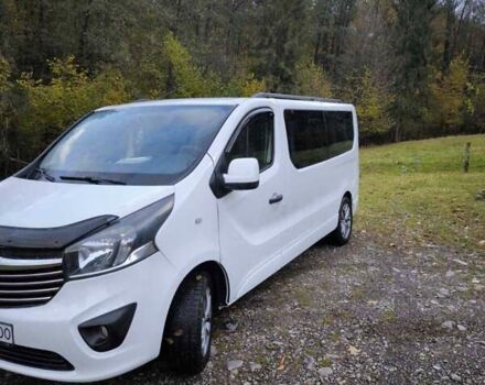 Белый Опель Виваро, объемом двигателя 1.6 л и пробегом 254 тыс. км за 16999 $, фото 8 на Automoto.ua