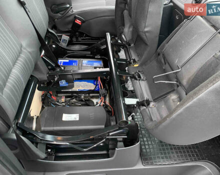 Білий Опель Віваро, об'ємом двигуна 1.6 л та пробігом 183 тис. км за 14900 $, фото 20 на Automoto.ua