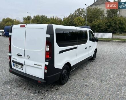 Білий Опель Віваро, об'ємом двигуна 1.6 л та пробігом 209 тис. км за 17500 $, фото 2 на Automoto.ua