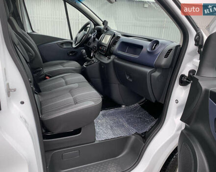 Білий Опель Віваро, об'ємом двигуна 1.6 л та пробігом 183 тис. км за 14900 $, фото 18 на Automoto.ua