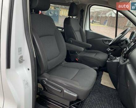 Белый Опель Виваро, объемом двигателя 1.6 л и пробегом 189 тыс. км за 17950 $, фото 30 на Automoto.ua