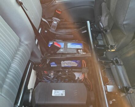 Белый Опель Виваро, объемом двигателя 0 л и пробегом 184 тыс. км за 16000 $, фото 7 на Automoto.ua