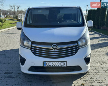 Белый Опель Виваро, объемом двигателя 1.6 л и пробегом 276 тыс. км за 14900 $, фото 1 на Automoto.ua