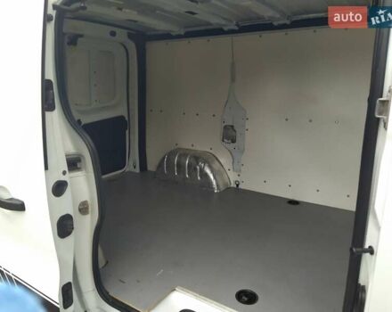Белый Опель Виваро, объемом двигателя 1.6 л и пробегом 237 тыс. км за 13800 $, фото 42 на Automoto.ua