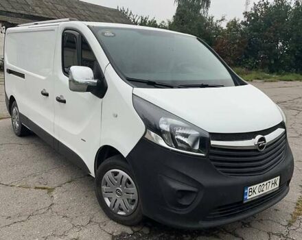 Белый Опель Виваро, объемом двигателя 1.6 л и пробегом 173 тыс. км за 13200 $, фото 6 на Automoto.ua