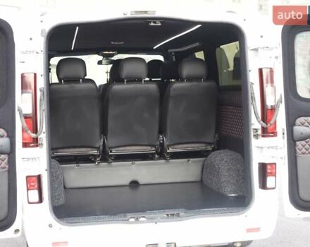 Белый Опель Виваро, объемом двигателя 1.6 л и пробегом 195 тыс. км за 18200 $, фото 11 на Automoto.ua