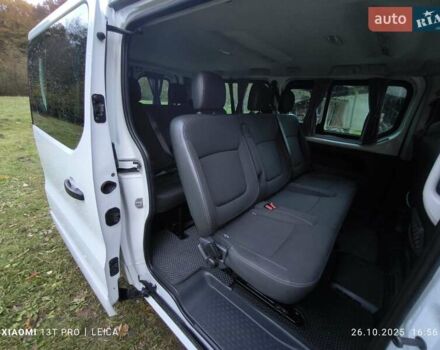 Белый Опель Виваро, объемом двигателя 1.6 л и пробегом 254 тыс. км за 16999 $, фото 11 на Automoto.ua