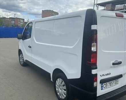 Белый Опель Виваро, объемом двигателя 1.6 л и пробегом 254 тыс. км за 12000 $, фото 7 на Automoto.ua