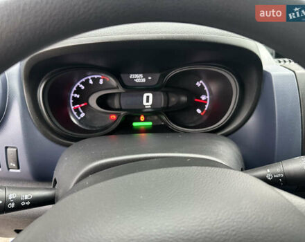 Белый Опель Виваро, объемом двигателя 1.6 л и пробегом 233 тыс. км за 14700 $, фото 45 на Automoto.ua