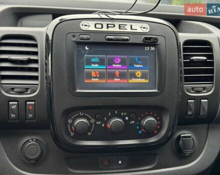 Белый Опель Виваро, объемом двигателя 1.6 л и пробегом 179 тыс. км за 15300 $, фото 22 на Automoto.ua