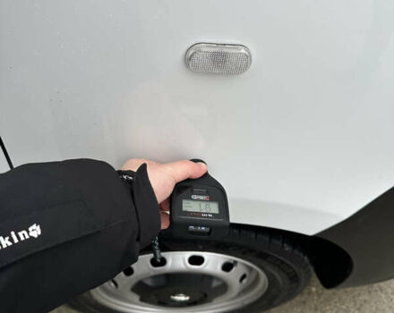 Белый Опель Виваро, объемом двигателя 1.6 л и пробегом 233 тыс. км за 14700 $, фото 110 на Automoto.ua