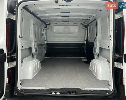 Белый Опель Виваро, объемом двигателя 1.6 л и пробегом 233 тыс. км за 14700 $, фото 55 на Automoto.ua