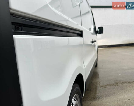 Белый Опель Виваро, объемом двигателя 1.6 л и пробегом 233 тыс. км за 14700 $, фото 26 на Automoto.ua