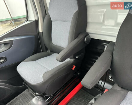 Белый Опель Виваро, объемом двигателя 1.6 л и пробегом 233 тыс. км за 14700 $, фото 54 на Automoto.ua