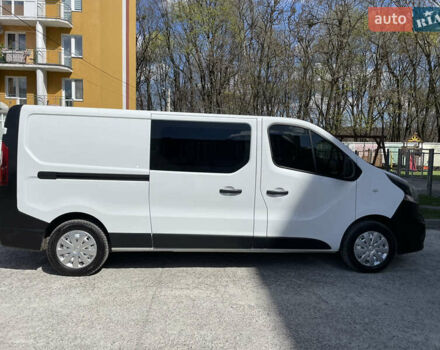 Белый Опель Виваро, объемом двигателя 1.6 л и пробегом 236 тыс. км за 15200 $, фото 2 на Automoto.ua