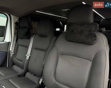 Белый Опель Виваро, объемом двигателя 1.6 л и пробегом 179 тыс. км за 15300 $, фото 42 на Automoto.ua