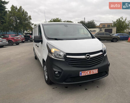 Белый Опель Виваро, объемом двигателя 1.6 л и пробегом 128 тыс. км за 14500 $, фото 12 на Automoto.ua