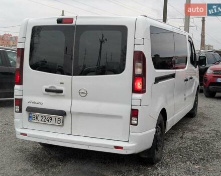 Білий Опель Віваро, об'ємом двигуна 1.6 л та пробігом 205 тис. км за 16550 $, фото 13 на Automoto.ua