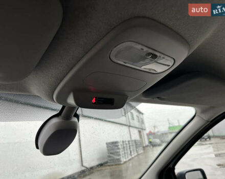 Белый Опель Виваро, объемом двигателя 1.6 л и пробегом 233 тыс. км за 14700 $, фото 52 на Automoto.ua