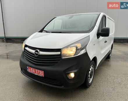 Белый Опель Виваро, объемом двигателя 1.6 л и пробегом 233 тыс. км за 14700 $, фото 2 на Automoto.ua