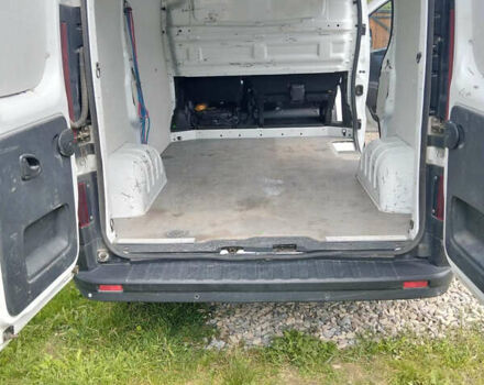 Белый Опель Виваро, объемом двигателя 1.6 л и пробегом 231 тыс. км за 15700 $, фото 14 на Automoto.ua