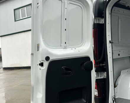 Белый Опель Виваро, объемом двигателя 1.6 л и пробегом 233 тыс. км за 14700 $, фото 58 на Automoto.ua