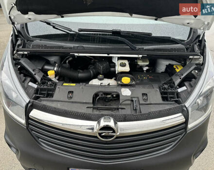 Белый Опель Виваро, объемом двигателя 1.6 л и пробегом 233 тыс. км за 14700 $, фото 87 на Automoto.ua