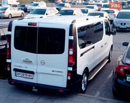 Белый Опель Виваро, объемом двигателя 1.6 л и пробегом 182 тыс. км за 14500 $, фото 1 на Automoto.ua