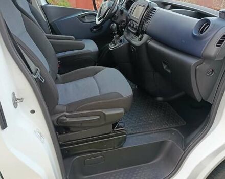 Белый Опель Виваро, объемом двигателя 1.6 л и пробегом 221 тыс. км за 15999 $, фото 23 на Automoto.ua