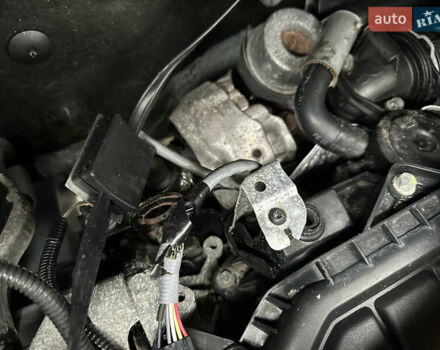 Белый Опель Виваро, объемом двигателя 1.6 л и пробегом 233 тыс. км за 14700 $, фото 93 на Automoto.ua