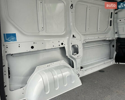 Белый Опель Виваро, объемом двигателя 1.6 л и пробегом 233 тыс. км за 14700 $, фото 61 на Automoto.ua