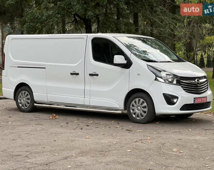 Білий Опель Віваро, об'ємом двигуна 1.6 л та пробігом 231 тис. км за 17990 $, фото 6 на Automoto.ua