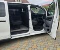 Білий Опель Віваро, об'ємом двигуна 2 л та пробігом 320 тис. км за 16300 $, фото 6 на Automoto.ua