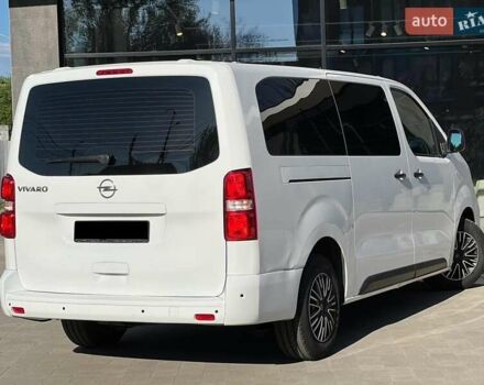 Белый Опель Виваро, объемом двигателя 2 л и пробегом 240 тыс. км за 21699 $, фото 7 на Automoto.ua