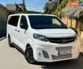Белый Опель Виваро, объемом двигателя 2 л и пробегом 254 тыс. км за 18500 $, фото 1 на Automoto.ua