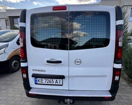 Білий Опель Віваро, об'ємом двигуна 1.6 л та пробігом 230 тис. км за 16500 $, фото 5 на Automoto.ua