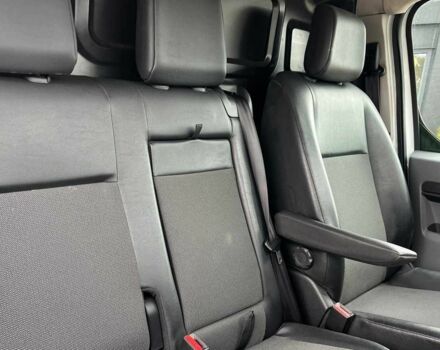 Білий Опель Віваро, об'ємом двигуна 2 л та пробігом 158 тис. км за 17600 $, фото 17 на Automoto.ua