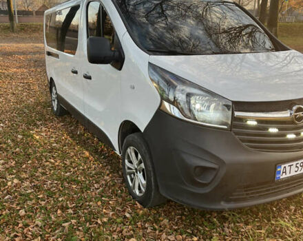 Білий Опель Віваро, об'ємом двигуна 1.6 л та пробігом 186 тис. км за 20800 $, фото 1 на Automoto.ua