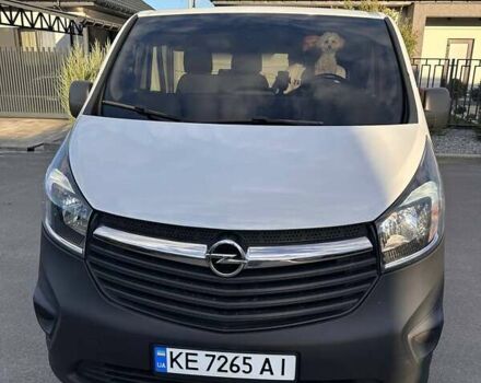 Білий Опель Віваро, об'ємом двигуна 1.6 л та пробігом 230 тис. км за 16500 $, фото 2 на Automoto.ua