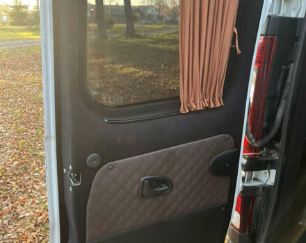 Білий Опель Віваро, об'ємом двигуна 1.6 л та пробігом 186 тис. км за 20800 $, фото 22 на Automoto.ua