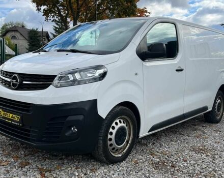 Білий Опель Віваро, об'ємом двигуна 2 л та пробігом 158 тис. км за 17600 $, фото 2 на Automoto.ua